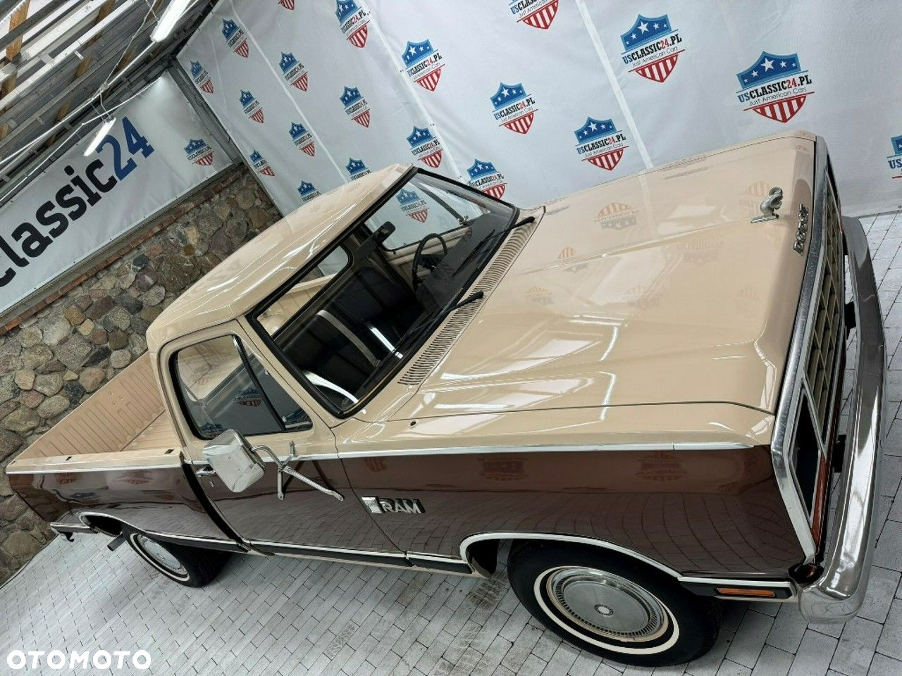 Dodge RAM - 32