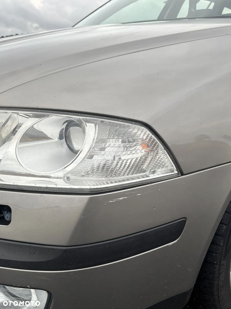 Skoda Octavia 1.6 FSI Ambiente - 13