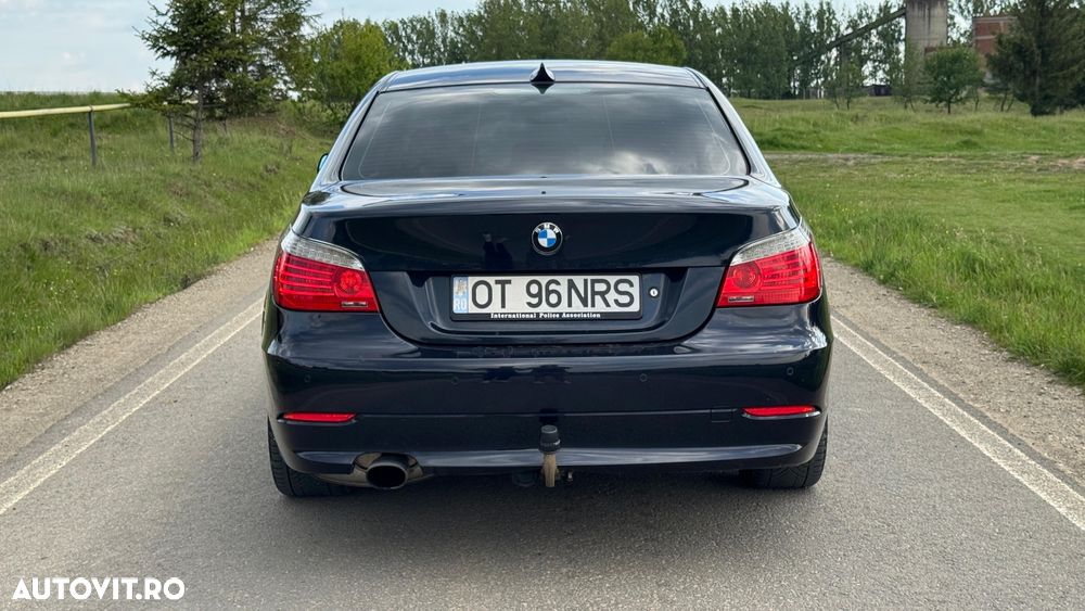 BMW Seria 5 520d - 4