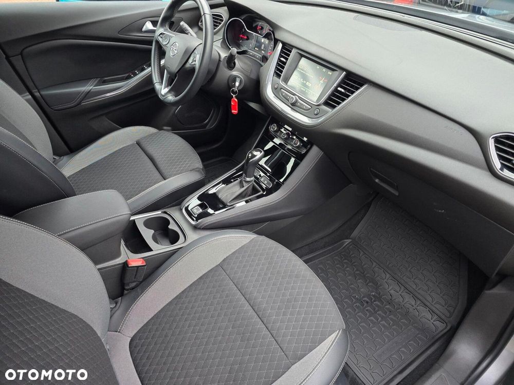 Opel Grandland X 1.2 T GPF Enjoy S&S - 15