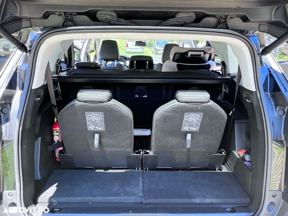 Peugeot 5008 1.2L PureTech EAT8 S&S Allure Pack - 9