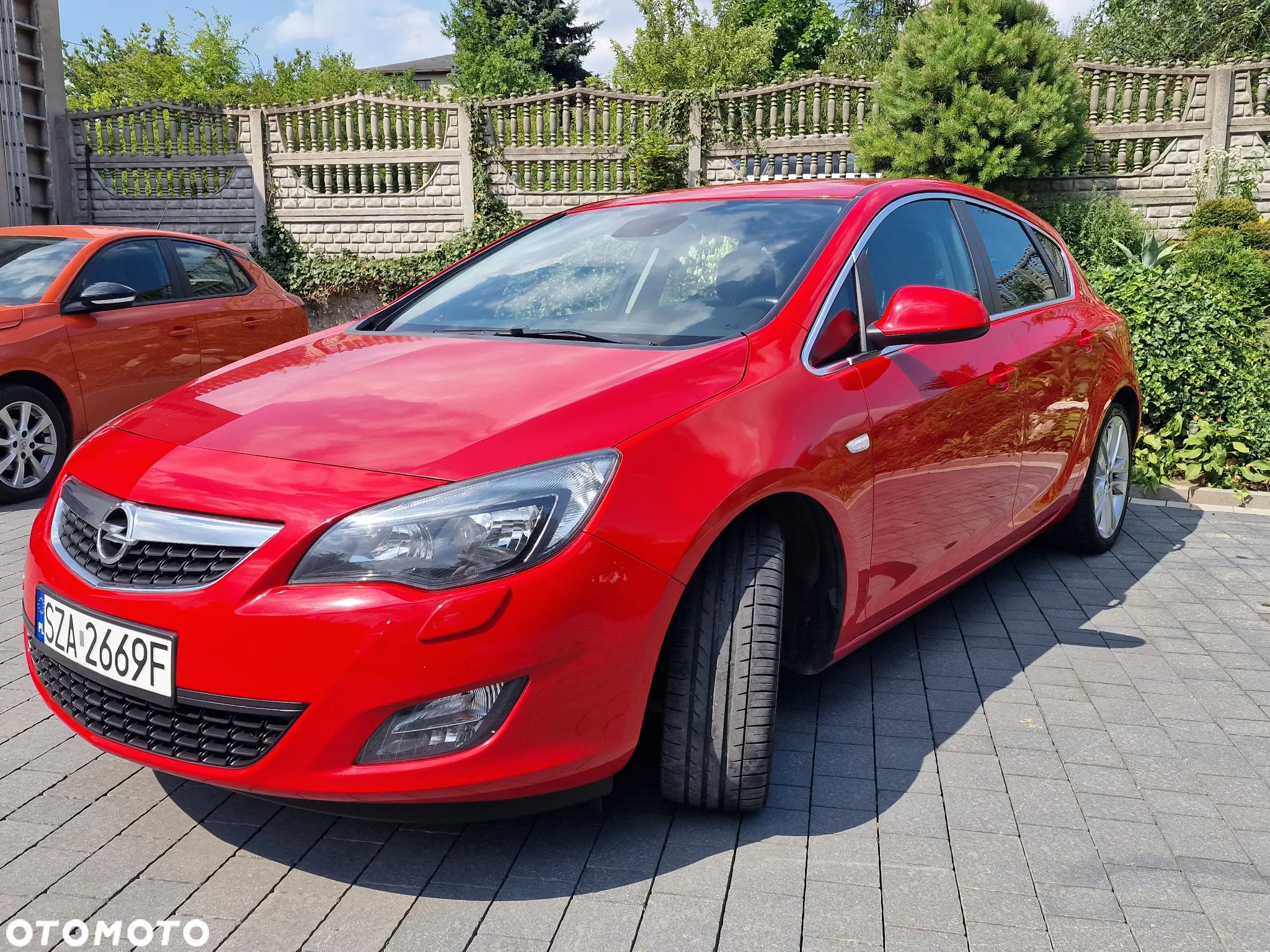 Opel Astra IV 1.4 T Cosmo - 3