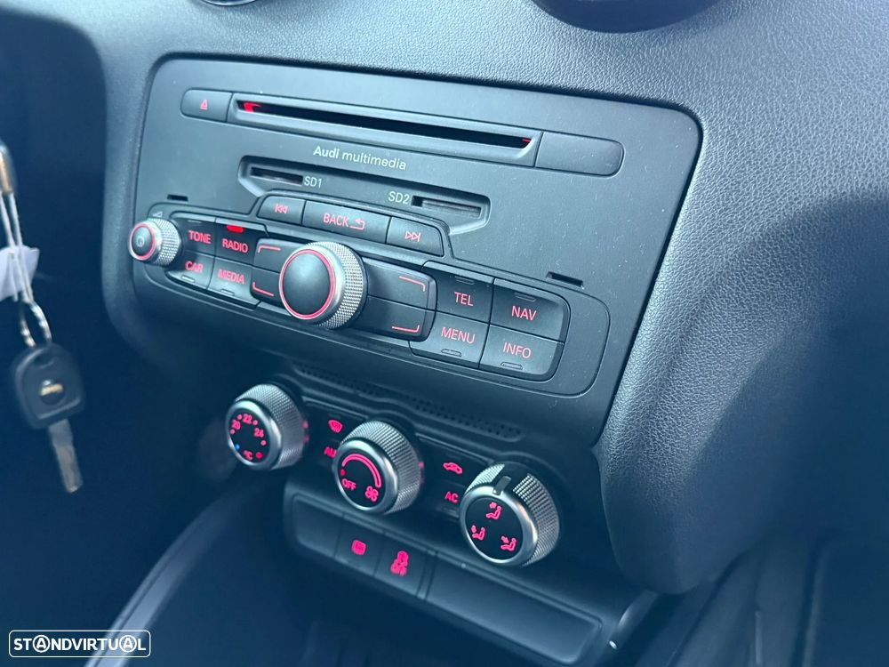 Audi A1 Sportback 1.6 TDI S line Sport Pack - 24