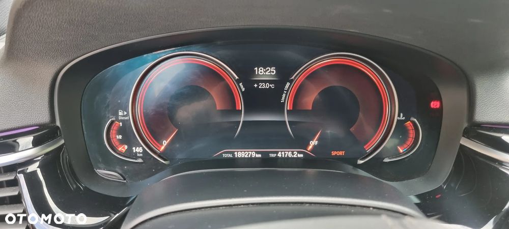 BMW Seria 5 520d Efficient Dynamics Sport Line sport - 17