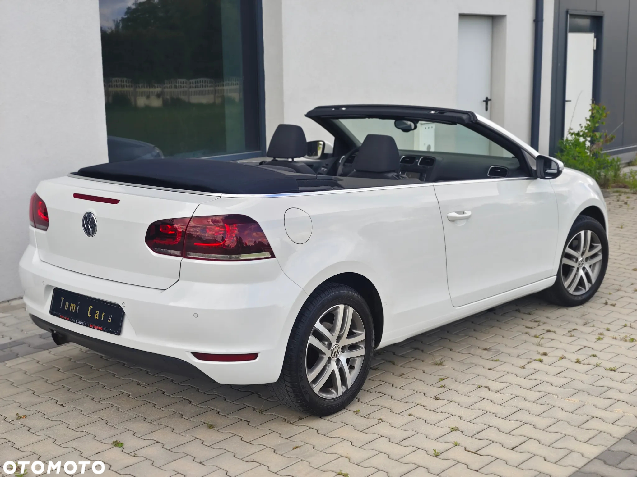 Volkswagen Golf Cabrio 1.2 TSI BlueMotion Technology Exclusive - 25