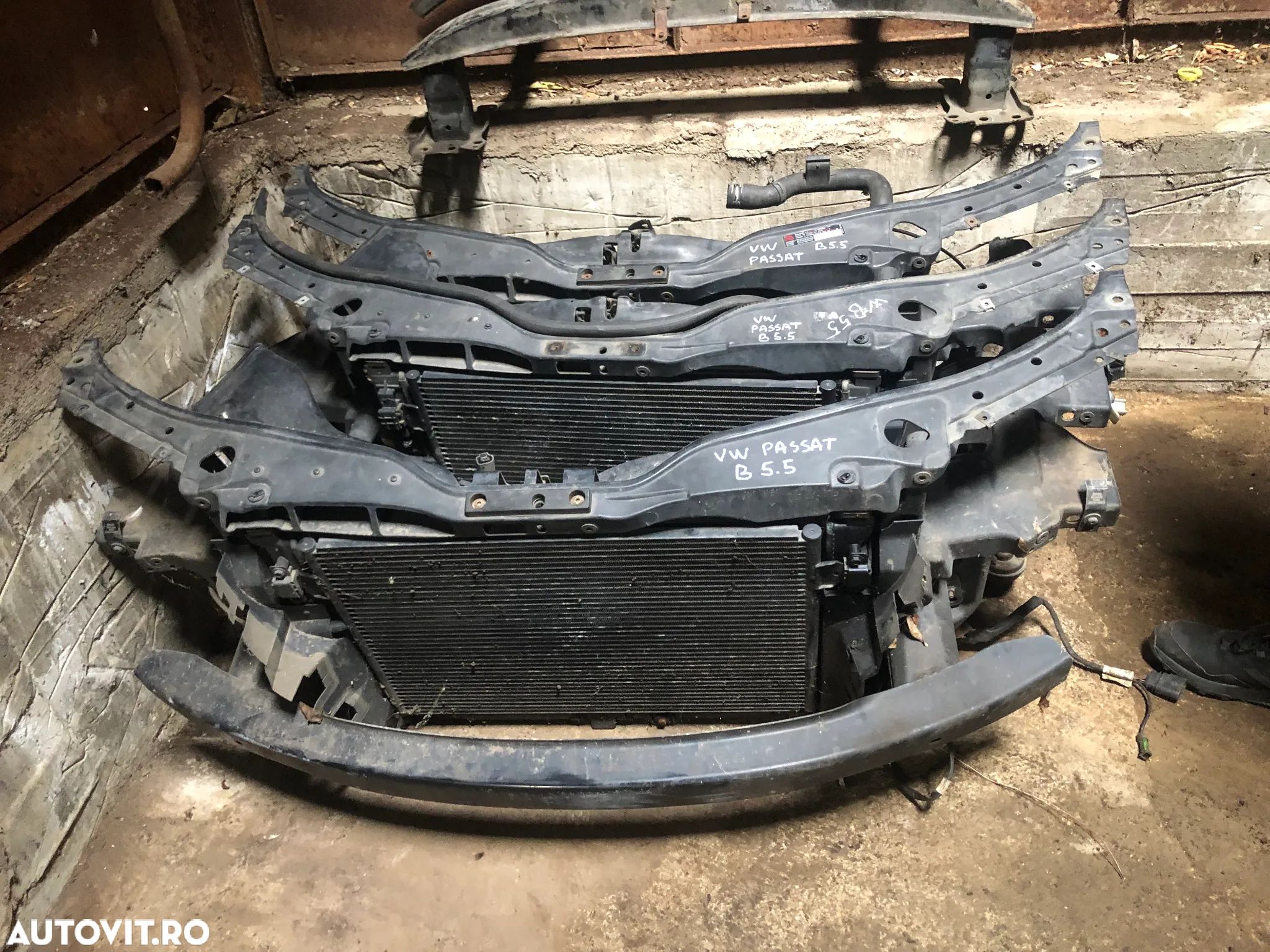 Trager armatura radiatoare fata Volkswagen Passat b5.5 diesel benzina - 1