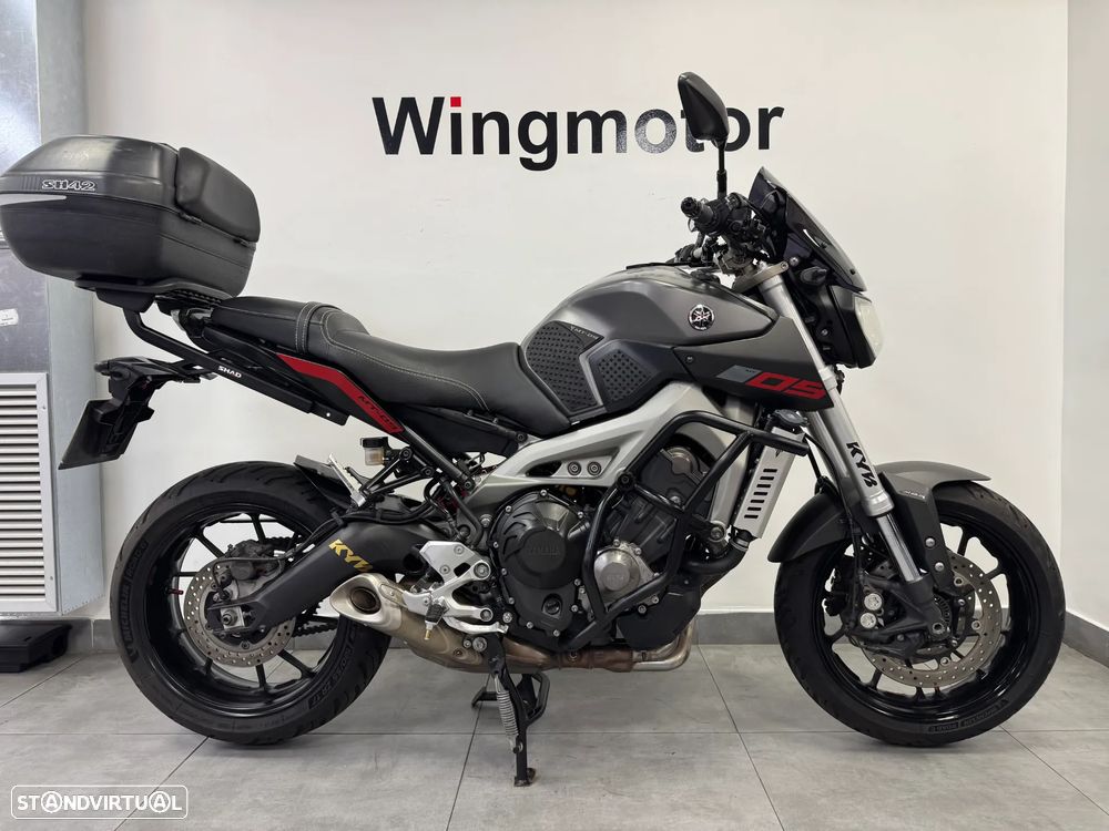 Yamaha MT-09 - 1