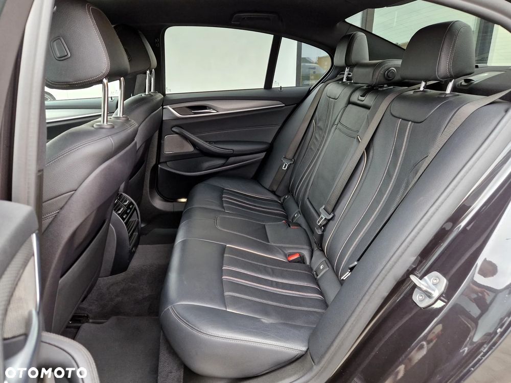 BMW Seria 5 530i GPF M Sport sport - 8