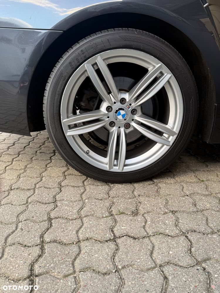 BMW Seria 5 520d xDrive - 27