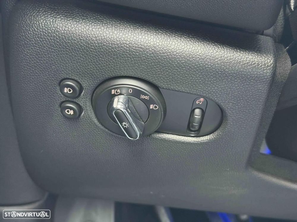 MINI 3 Portas Cooper S - 35