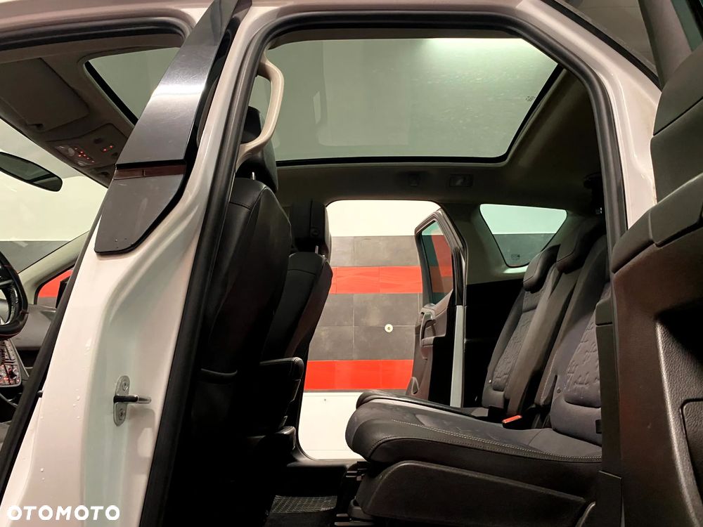 Opel Meriva 1.4 T Cosmo S&S - 19