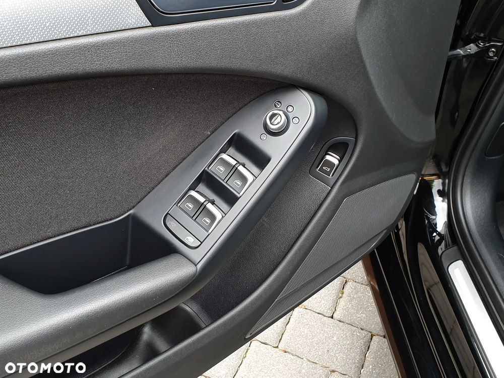 Audi A4 Avant 2.0 TDI DPF S line Sportpaket - 17