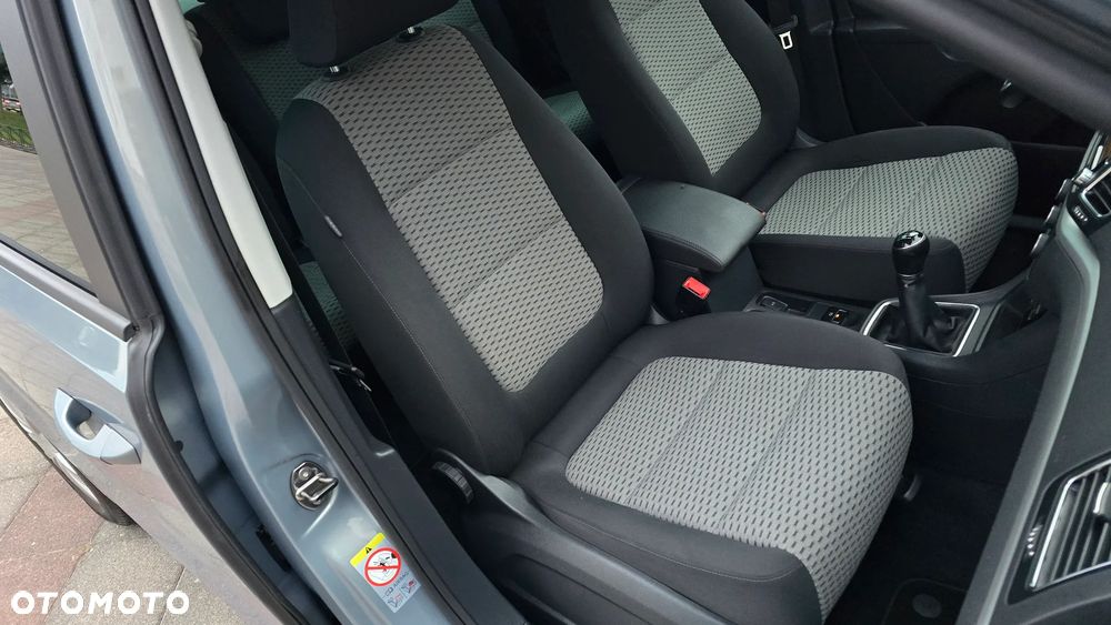 Volkswagen Sharan - 24