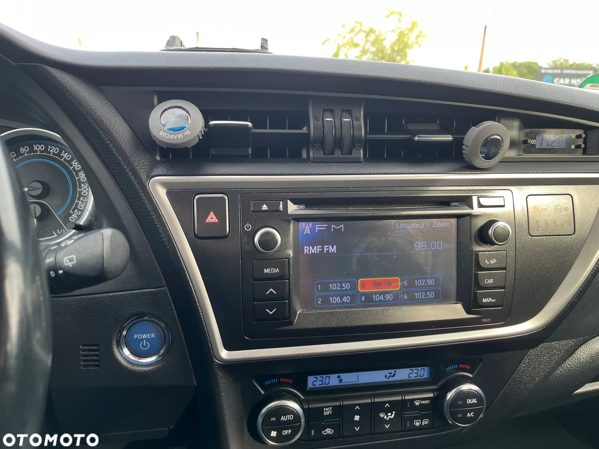 Toyota Auris 1.8 HSD Prestige NAVI - 14