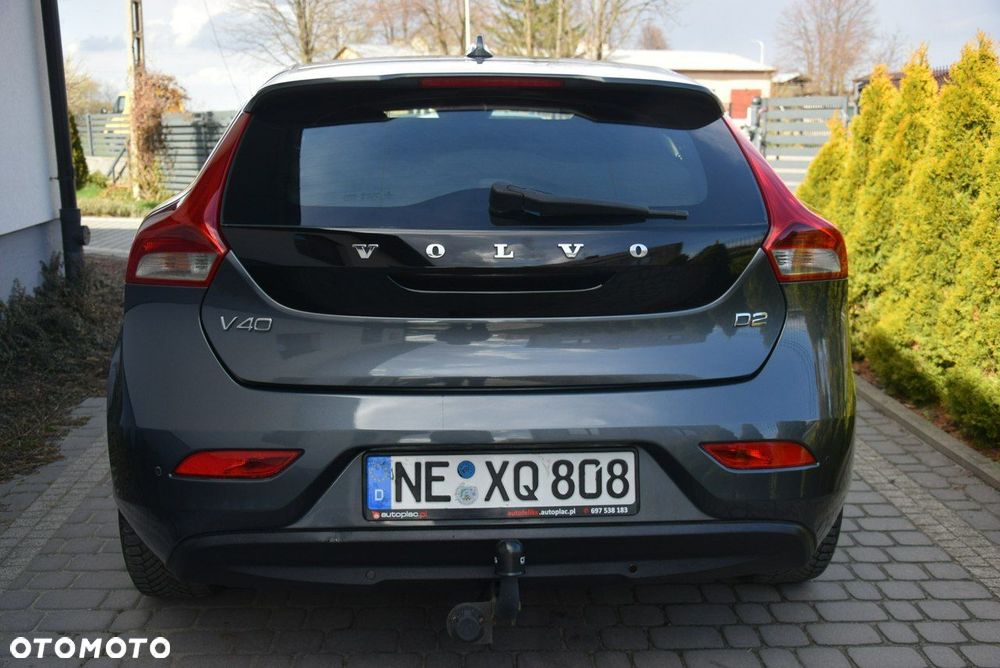 Volvo V40 D2 - 36