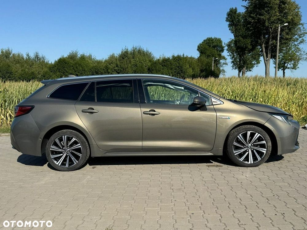 Toyota Corolla 1.8 Hybrid Executive - 2