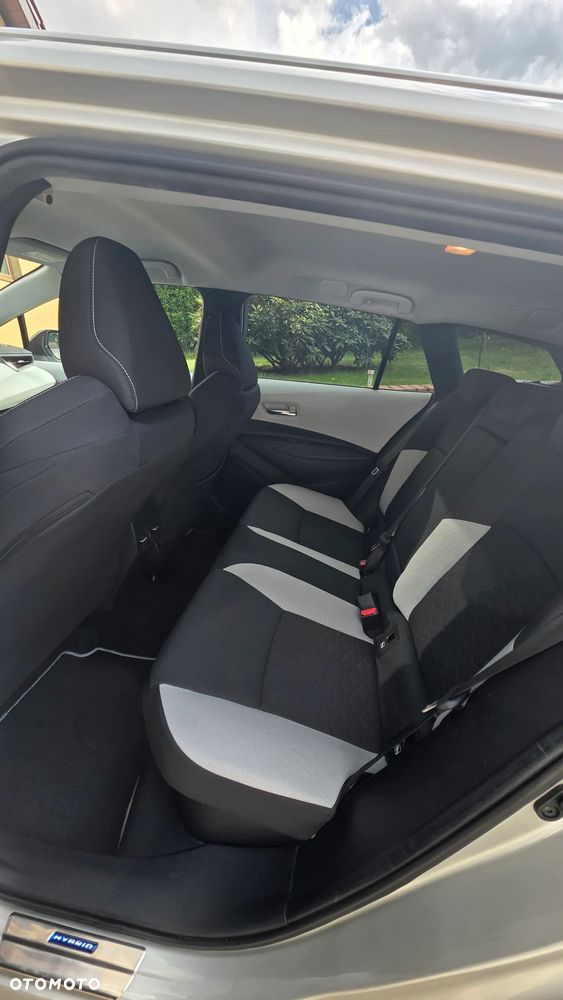 Toyota Corolla 2.0 Hybrid Comfort - 14