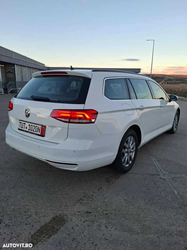 Volkswagen Passat Variant 1.6 TDI (BlueMotion Technology) DSG Comfortline - 5