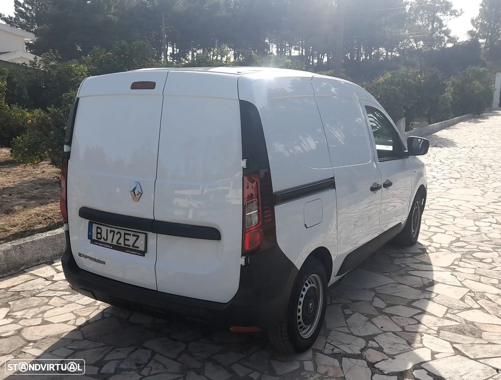 Renault Kango Express 1.5 DCI 95 APENAS 8.622KM - 7