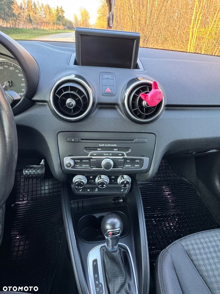 Audi A1 3-drzwiowe 1.4 TFSI 119g S tronic Ambition - 17