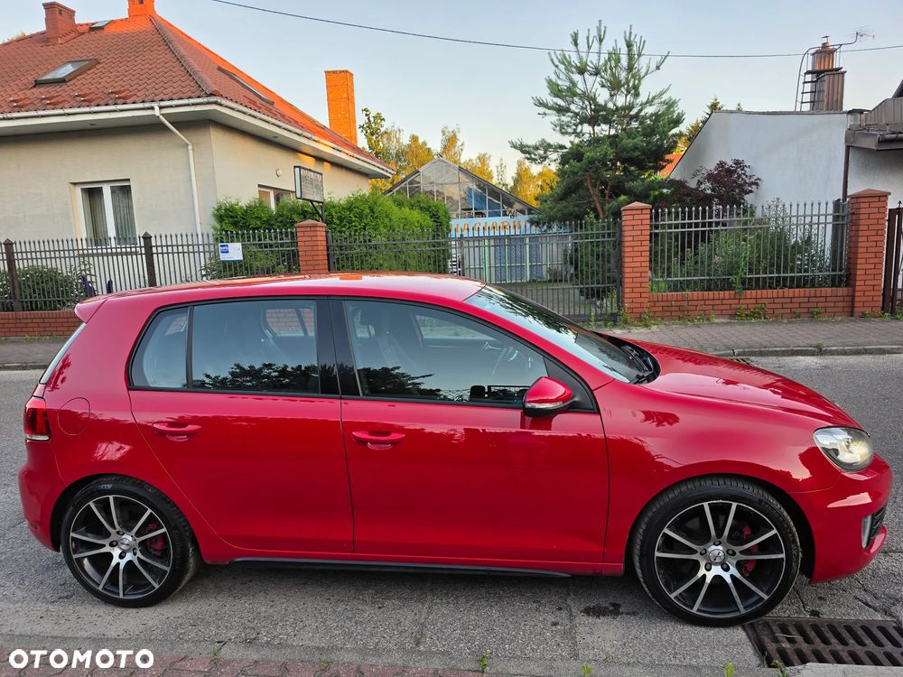 Volkswagen Golf 2.0 TSI GTI - 4