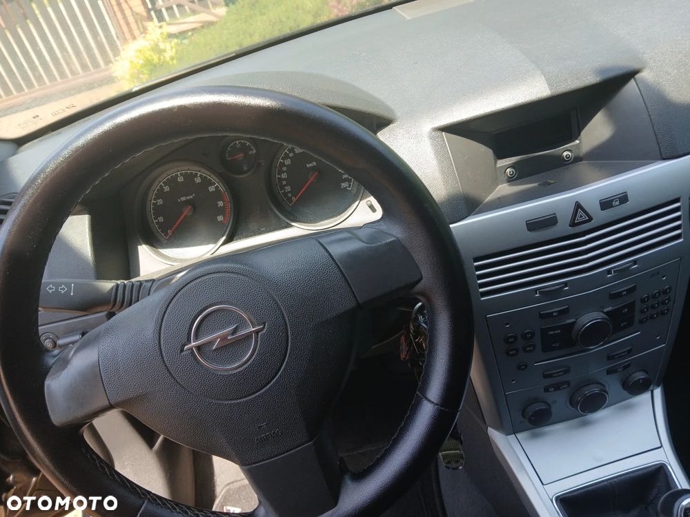 Opel Astra 1.8 Enjoy - 9