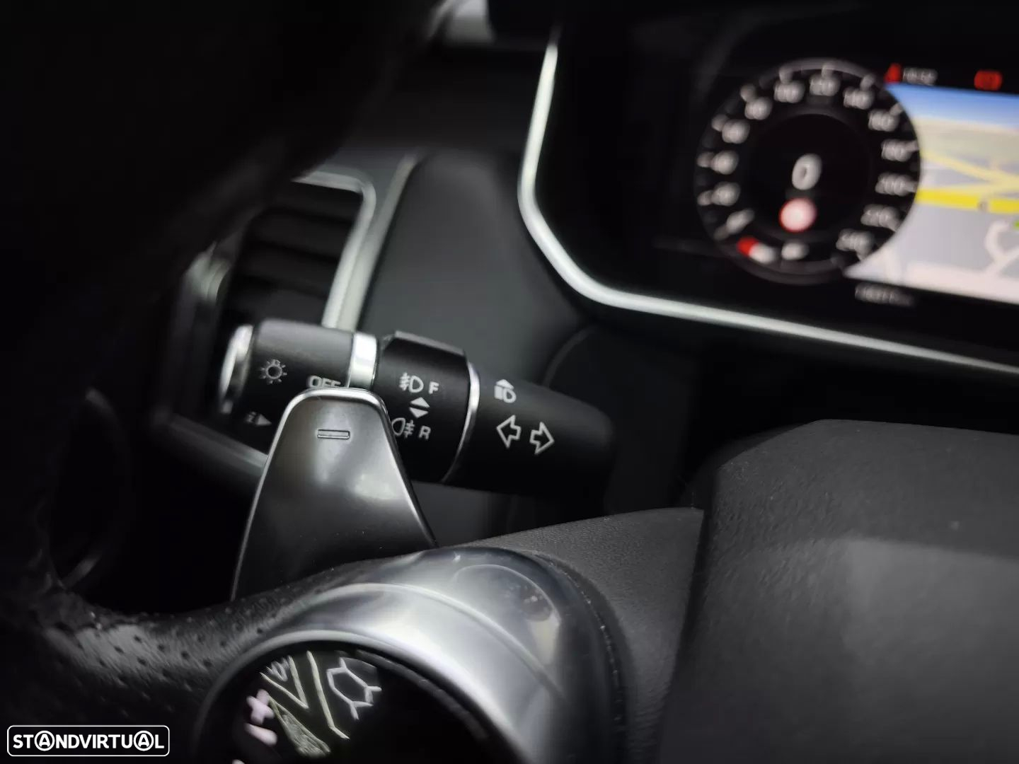 Land Rover Range Rover Sport P400e Hybrid HSE Dynamic - 28