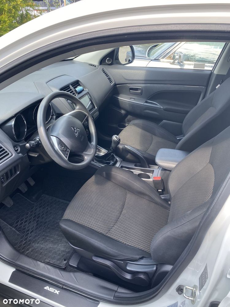 Mitsubishi ASX 2.0 Inform - 9