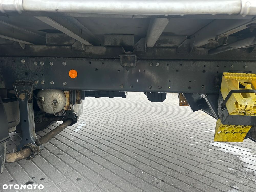 Iveco EUROCARGO 180-320 - 10
