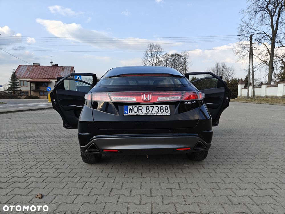 Honda Civic 1.8 Sport - 10