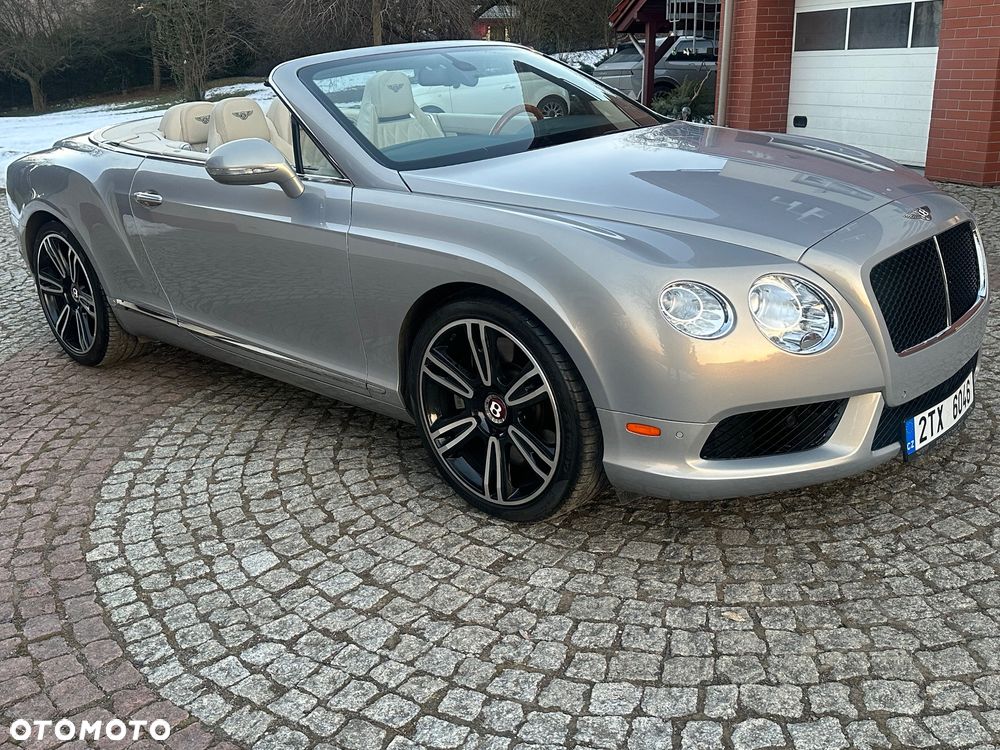 Bentley Continental GT V8 Convertible - 10