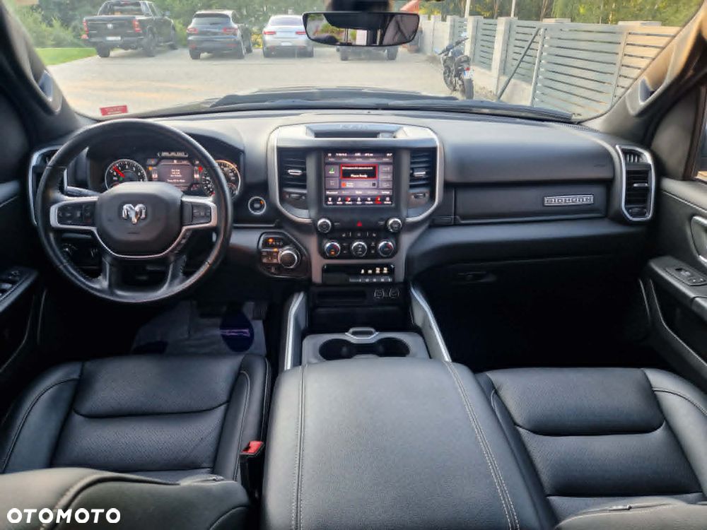 RAM 1500 5.7 Crew Cab Laramie - 9