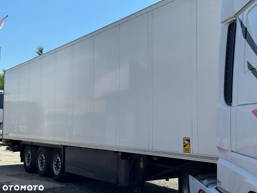 Schmitz Cargobull - 10
