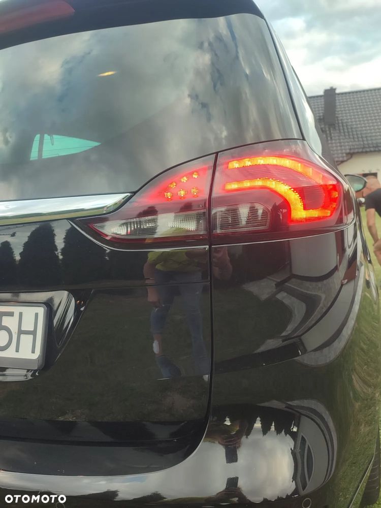 Opel Zafira 1.6 CDTI Elite S&S - 6