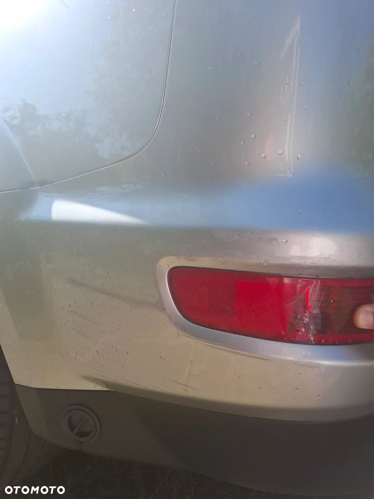 Mitsubishi Outlander 2.4 4WD Intense - 6