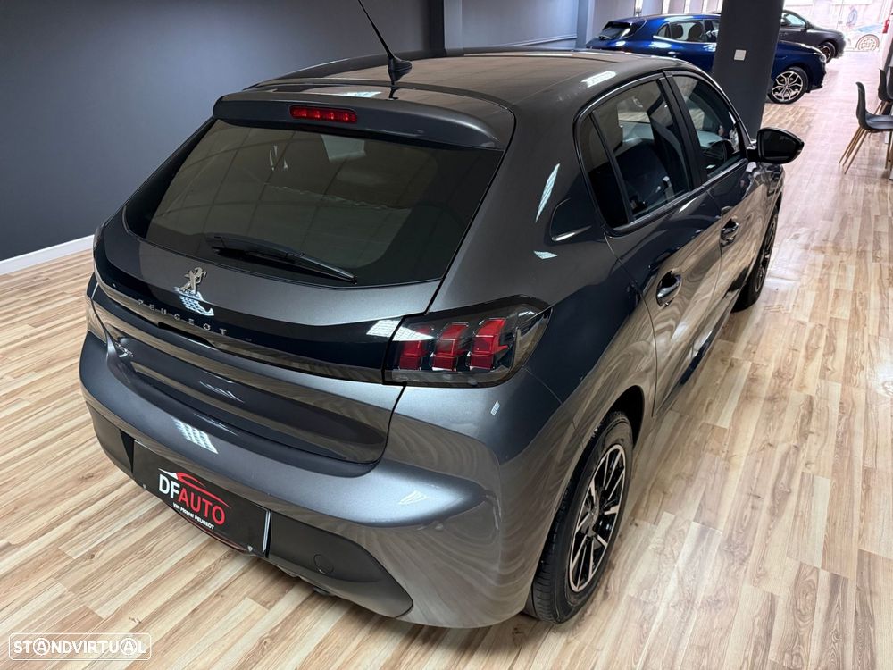 Peugeot 208 - 7