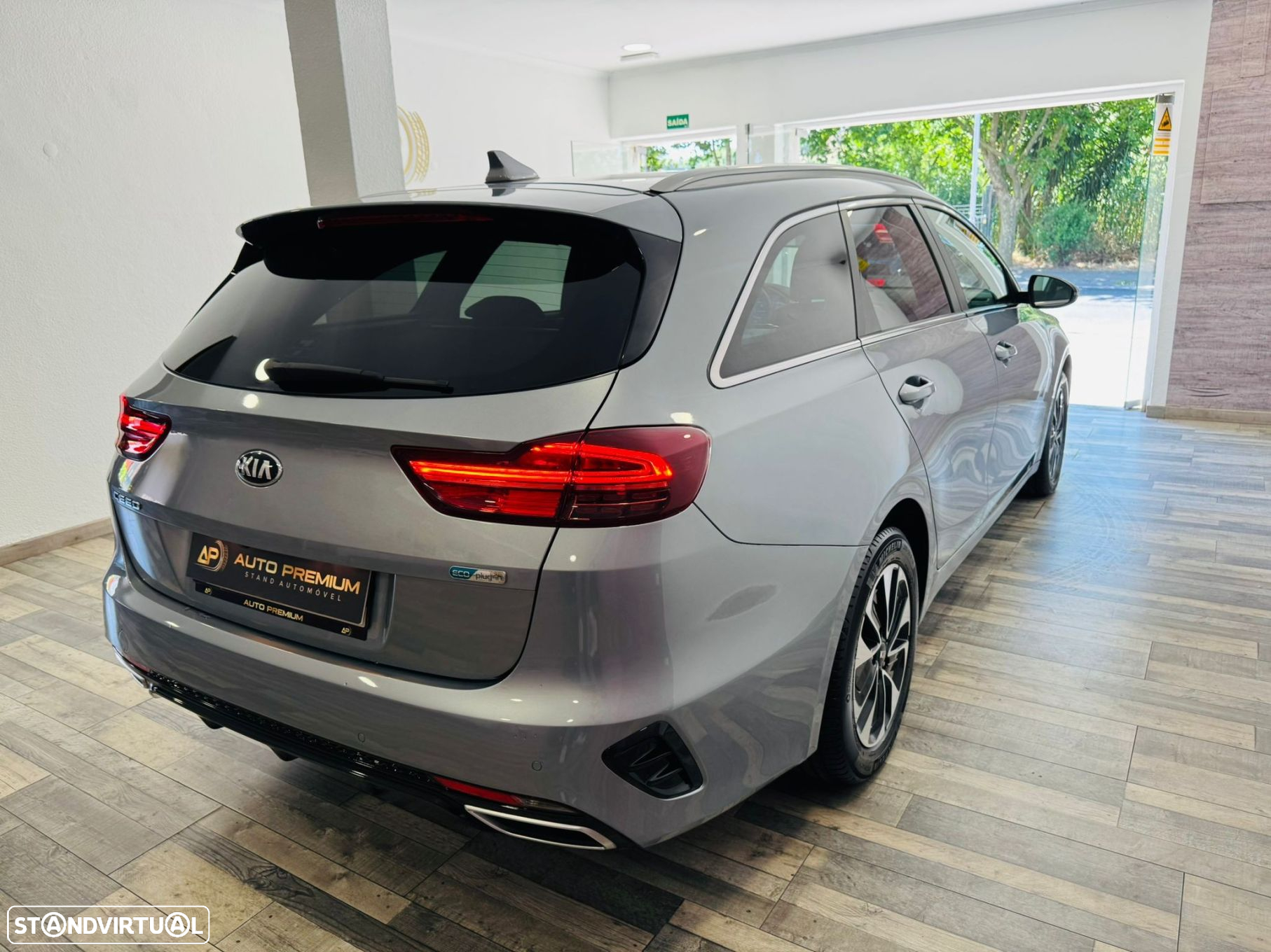 Kia Ceed SW 1.6 GDi PHEV Tech 6DCT - 7