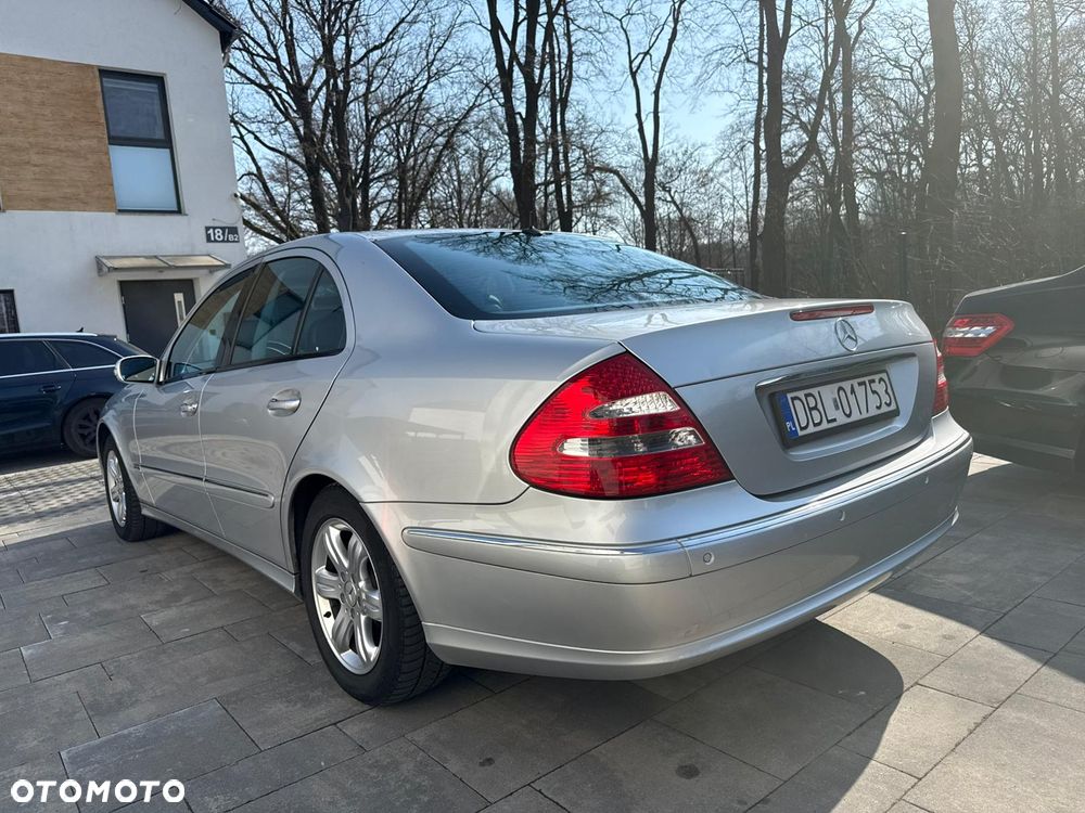Mercedes-Benz Klasa E - 7