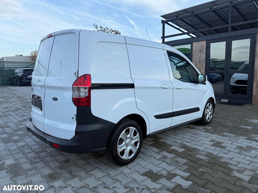Ford TRANSIT-COURIER - 8