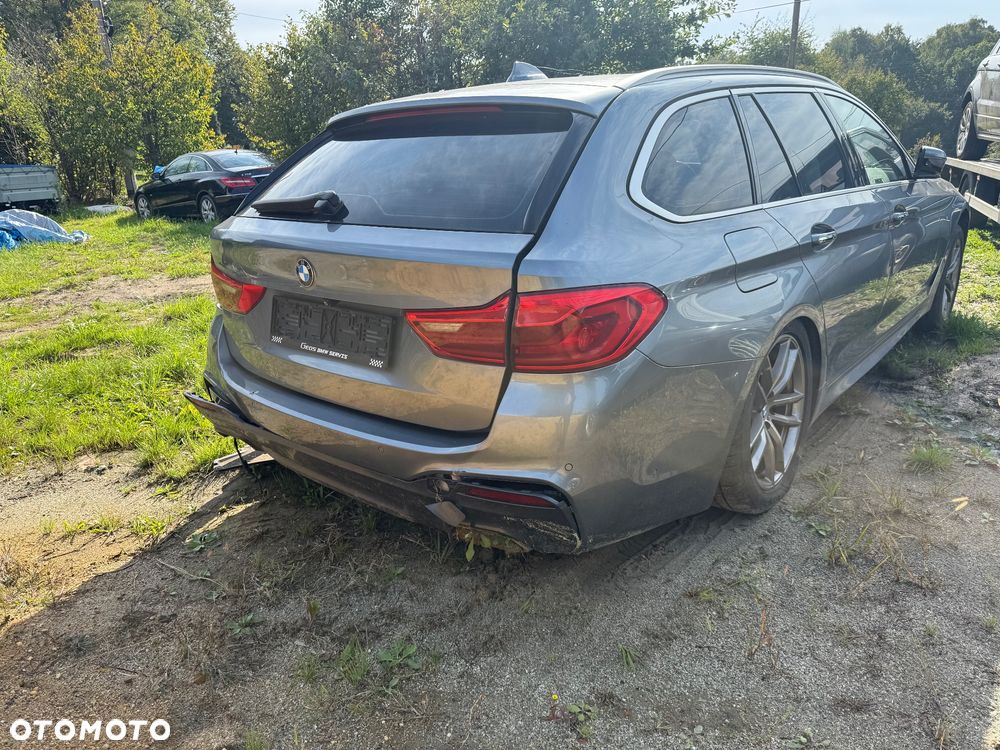 BMW Seria 5 530d Touring Sport Line - 1