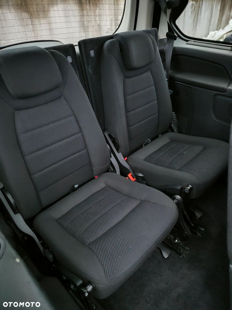 Ford Galaxy 2.0 TDCi Platinium X (Titanium) - 13