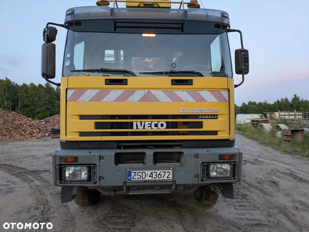 Iveco EURO TRAKKER - 5