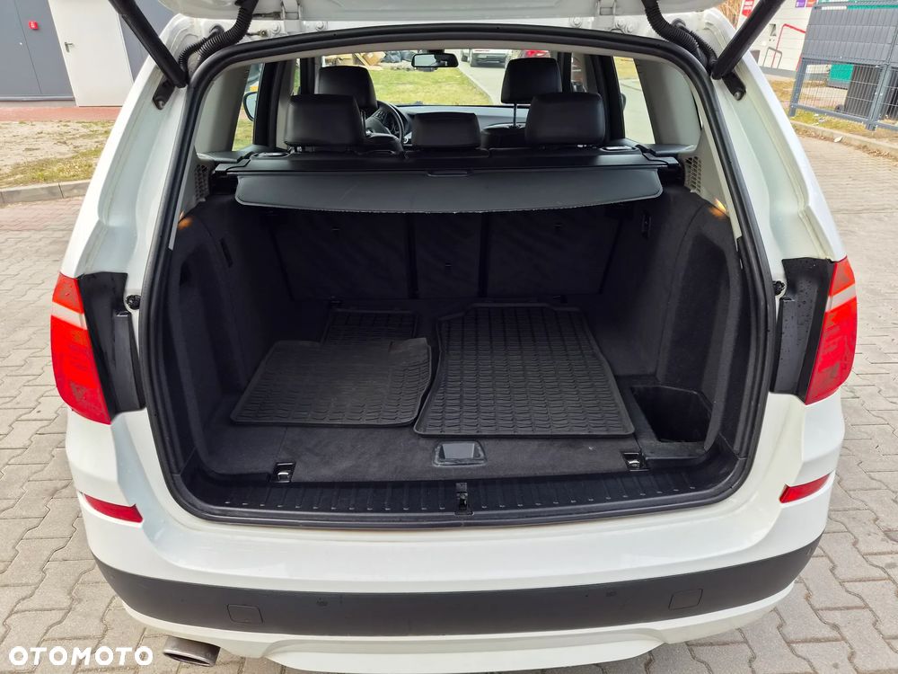 BMW X3 xDrive20i - 13
