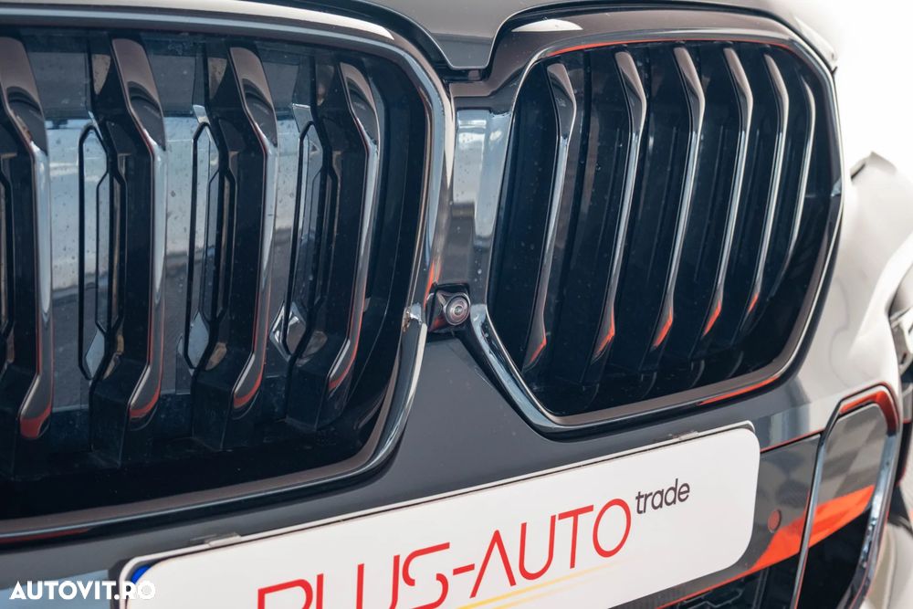 BMW X6 xDrive40i AT MHEV - 29