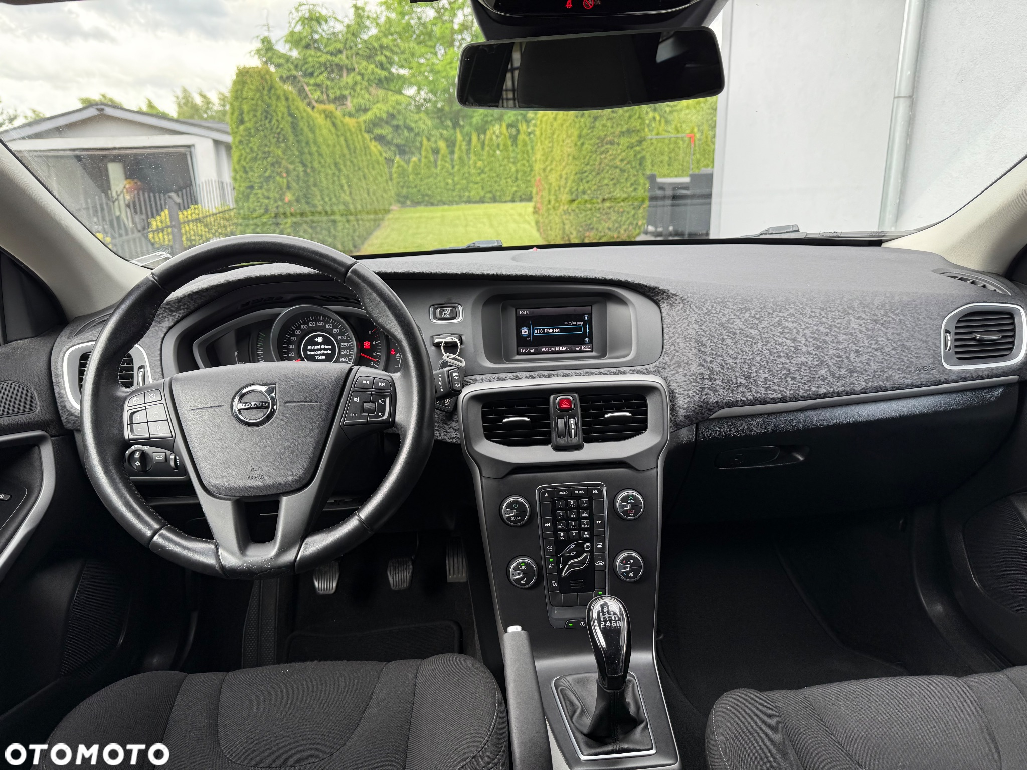 Volvo V40 D2 Drive-E Momentum - 8