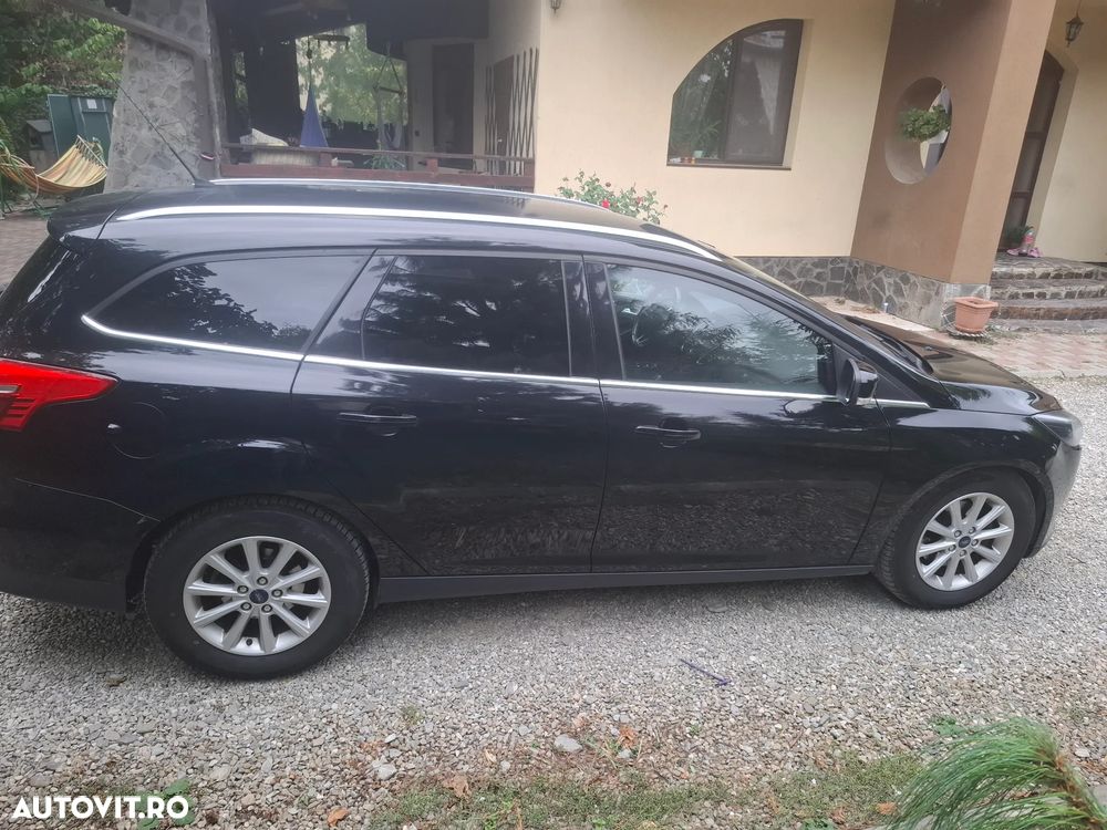 Ford Focus 2.0 EcoBlue Titanium - 10
