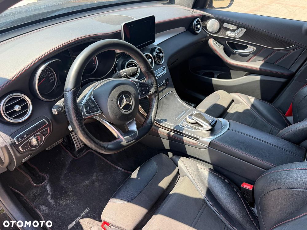 Mercedes-Benz GLC - 4