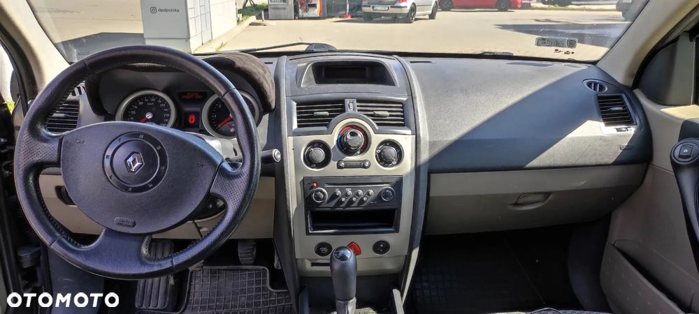 Renault Megane 1.6 Confort Expression - 6