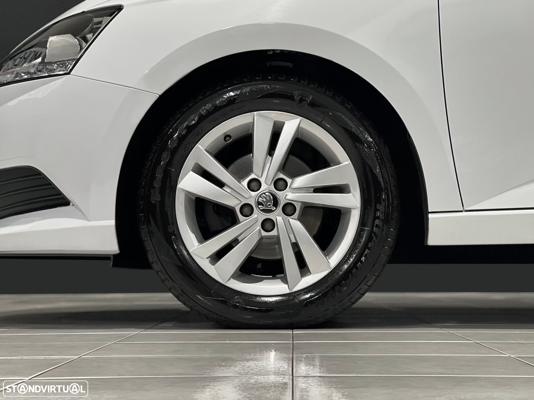 Skoda Fabia 1.0 TSI Active - 13