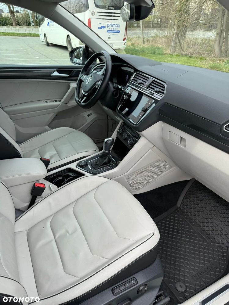 Volkswagen Tiguan - 10